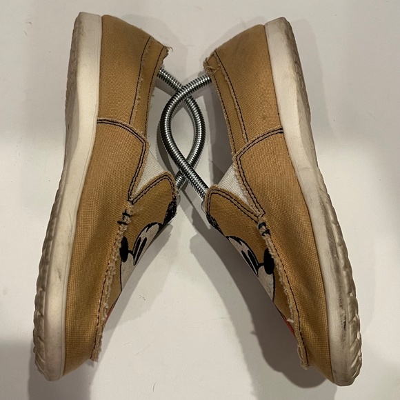 Crocs Disney Mickey Mouse Women’s Tan Canvas Slip On Shoes Loafers Shoes Size 10 - Picture 9 of 15